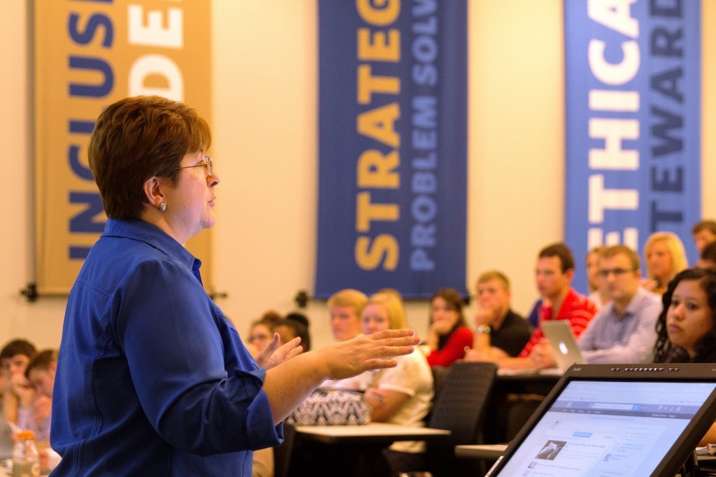 SPEAKING -Jill-Johnson-speaking to college students